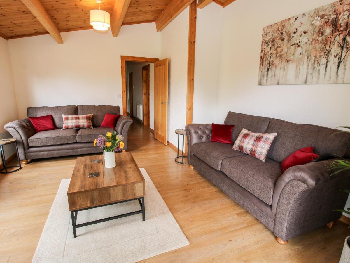 The Log Cabin Tenbury Exterior photo